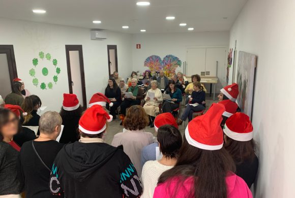 CELEBRACIÓN DE NAVIDAD CON VOLUNTARIOS EN CECAS TARRAGONA