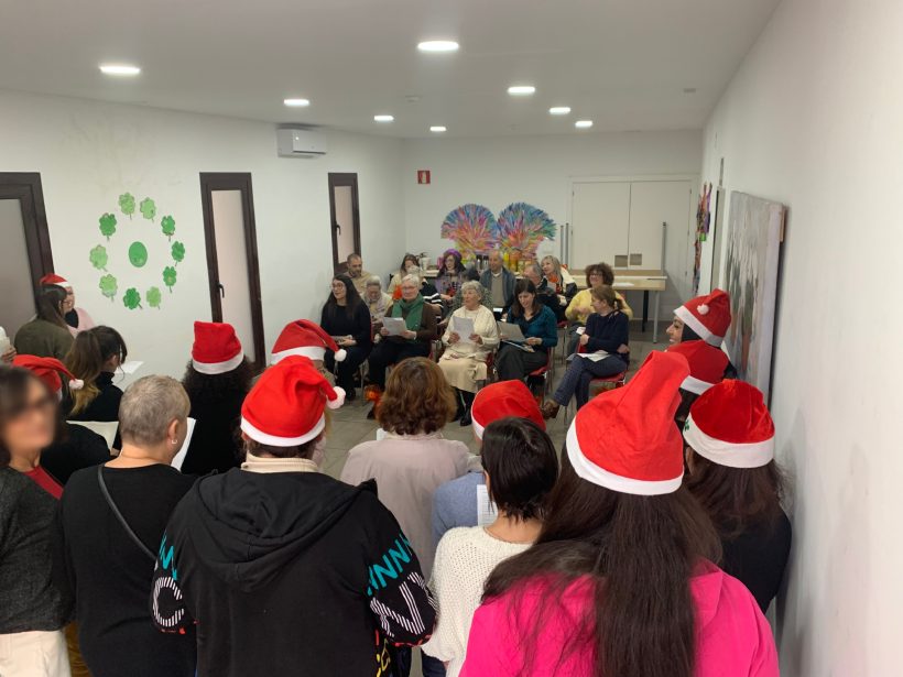 CELEBRACIÓN DE NAVIDAD CON VOLUNTARIOS EN CECAS TARRAGONA